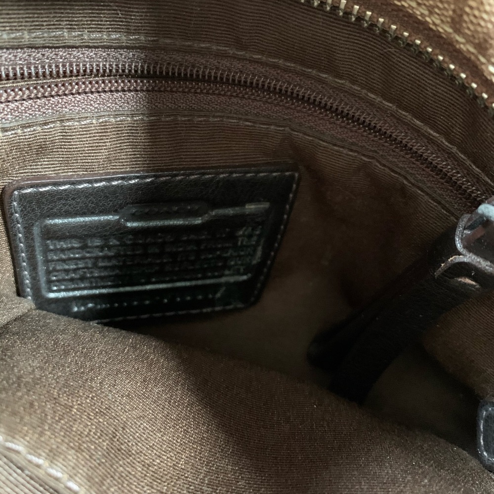 Coach purse - Picture 2 of 3